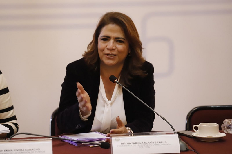 Fabiola Alanís, Morena
