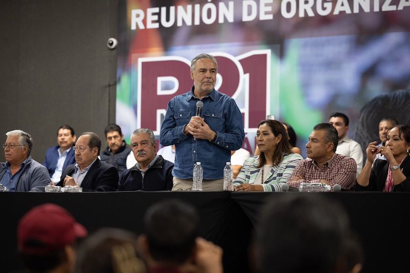 Alfonso Ramírez Cuéllar, Raúl Morón Orozco, R21