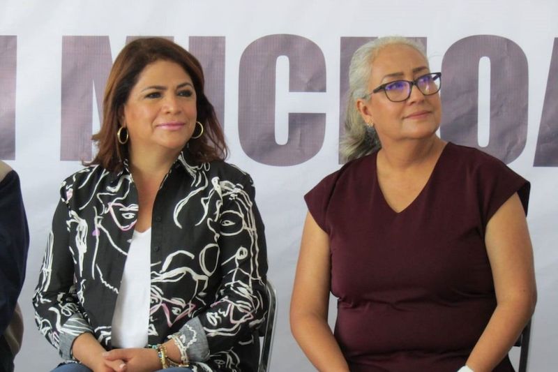 Fabiola Alanís Sámano, Emma rivera Camacho