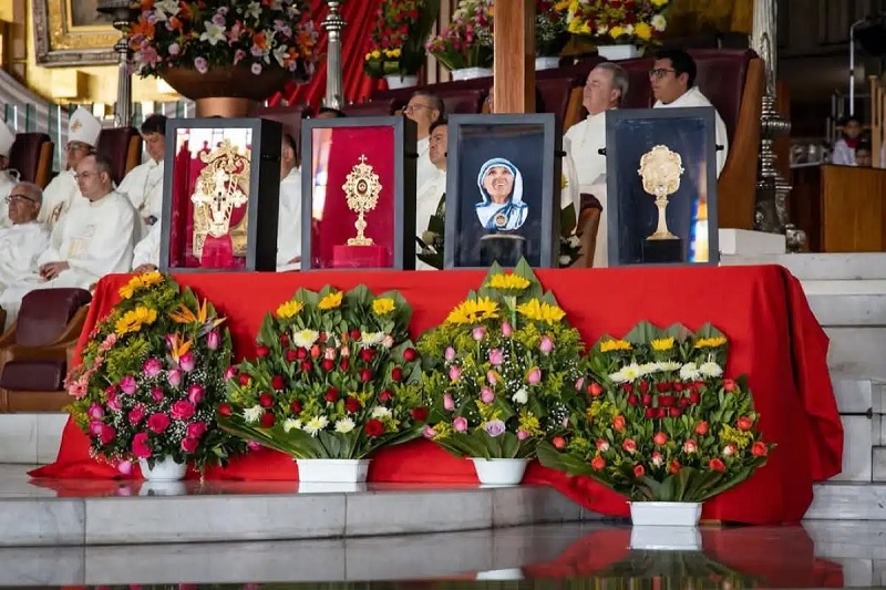 Tesoros De la Iglesia