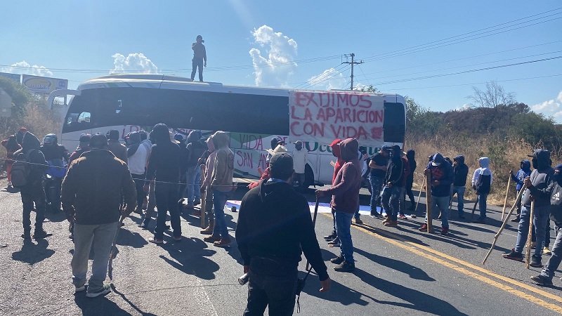 Michoacán, Comuneros, Bloqueos