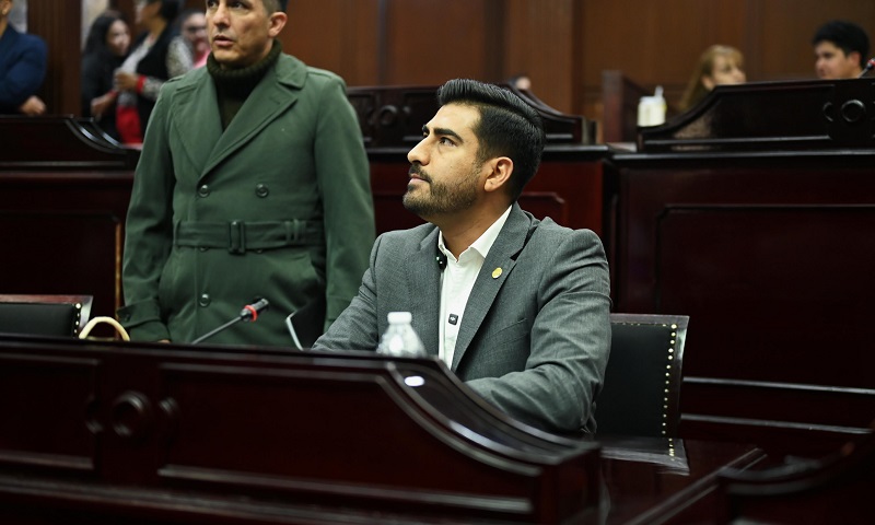 Congreso del Estado, Poncho Chávez
