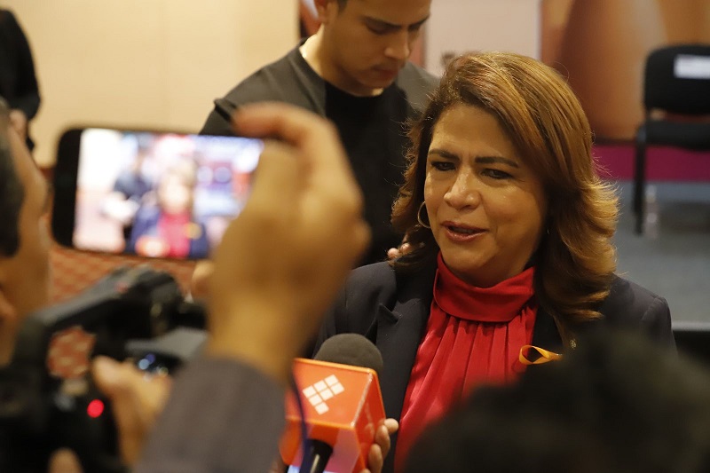 Morena, Fabiola Alanís