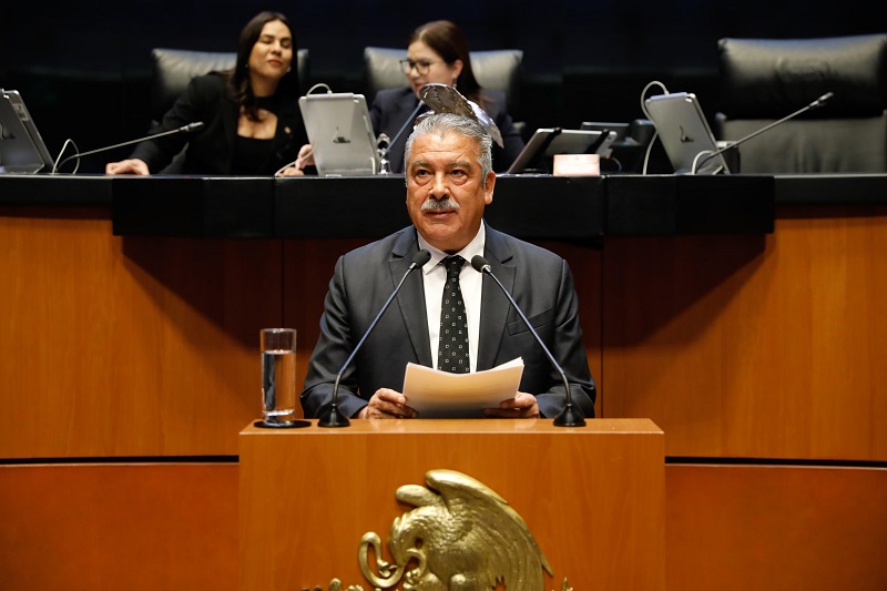 Raúl Morón, Morena