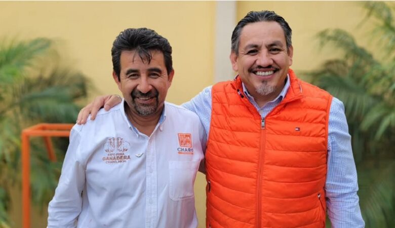 Víctor Manríquez, MC