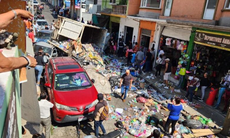 Accidente, recolector de basura, Zitácuaro