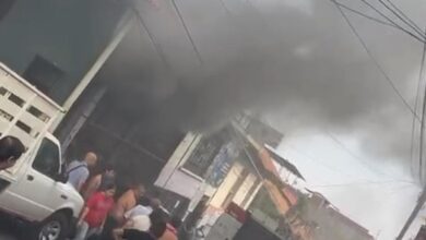 bodega de juguetes, Uruapan, Fuego