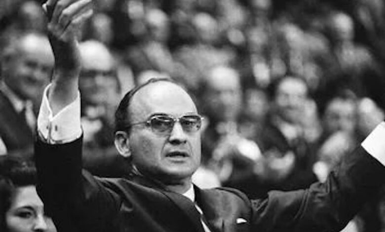 Luis Echeverría