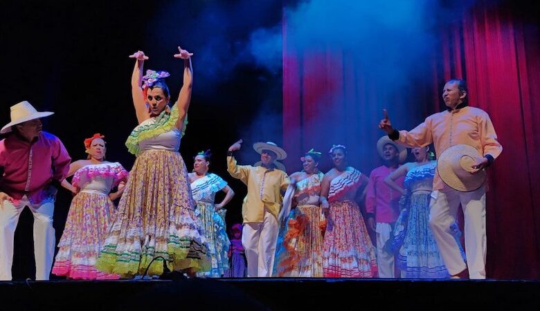 Ballet Folklórico de Morelia