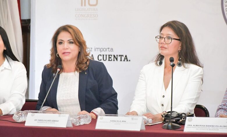 Fabiola Alanís, 4T