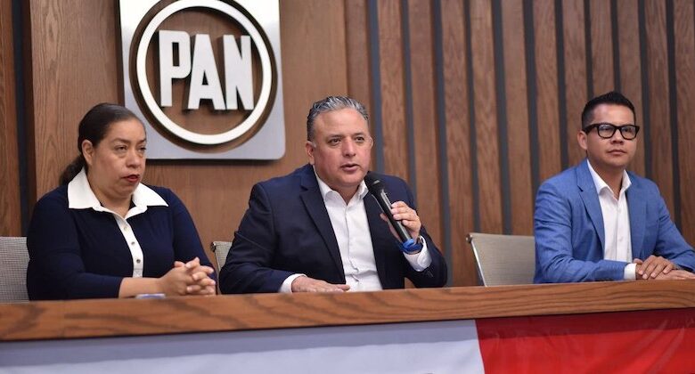 Carlos Quintana en rueda de prensa
