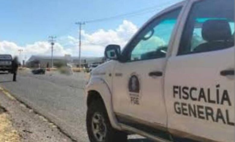 Camioneta de la FGE de Michoacán