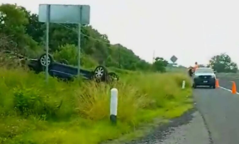 Volcadura en Parácuaro