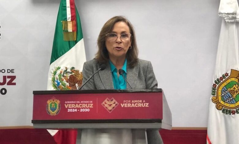 Rocío Nahle en rueda de prensa