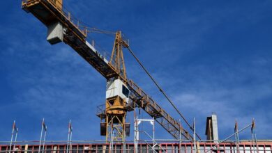 Grúa y construcción