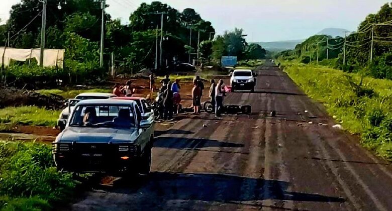Choque entre motocicletas
