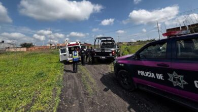 Patrullas y ambulancia en una brecha