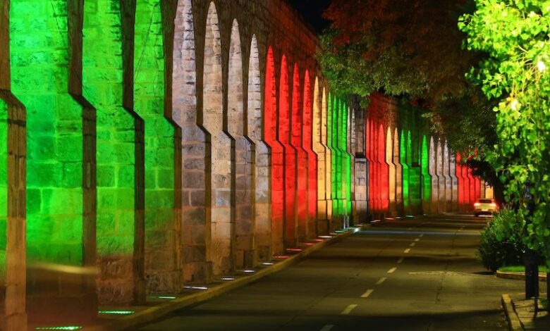 Acueducto de Morelia iluminado