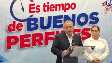 Carlos Quintana en rueda de prensa del PAN