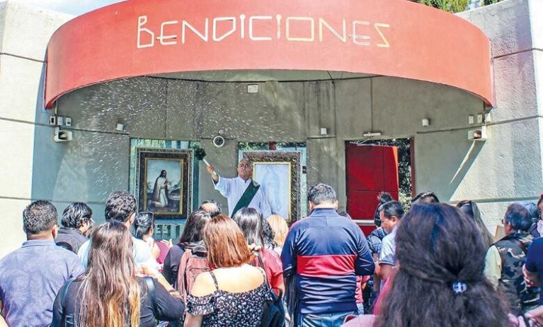 agua bendita