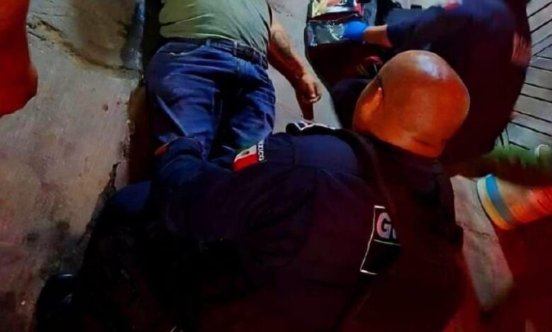 Balean a carpintero