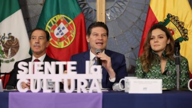 Manuel Carvalho, Alfonso Martínez y Fátima Chávez