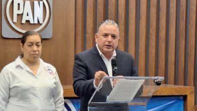 Carlos Quintana en rueda de prensa del PAN
