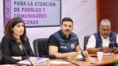 Yankel Benítez en reunión con el IEM