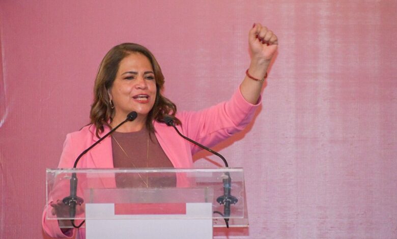 Fabiola Alanís, Morena