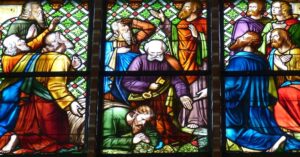Vitral con los apóstoles