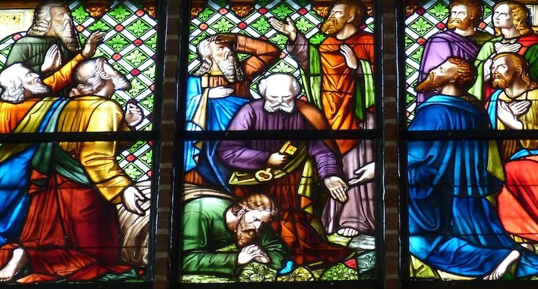 Vitral con los apóstoles