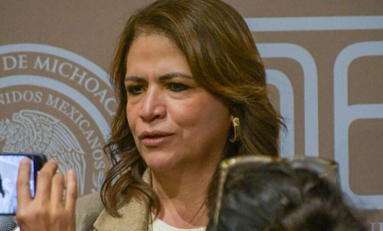 Fabiola Alanís, 4T