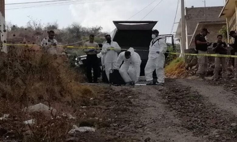 Zona acordonada y peritos