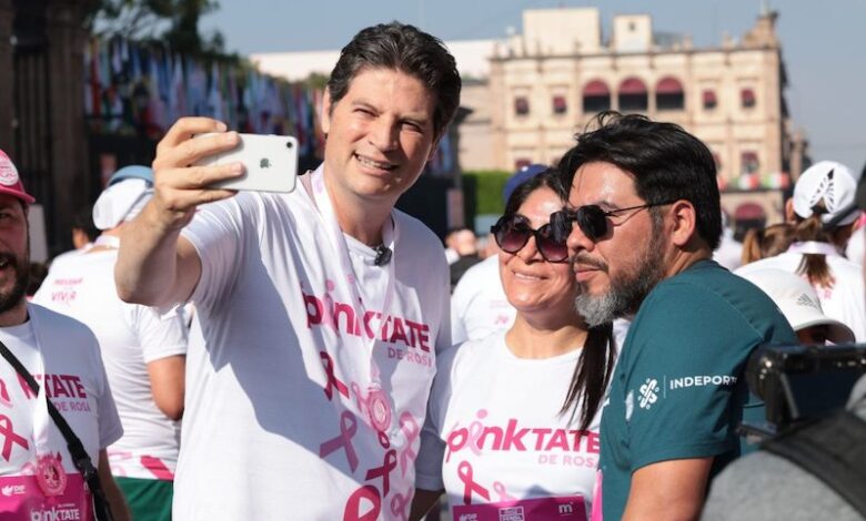 Alfonso Martínez en carrera atlética Pinktate de Rosa