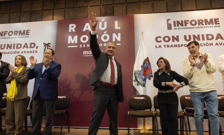 Raúl Morón en su Informe Legislativo