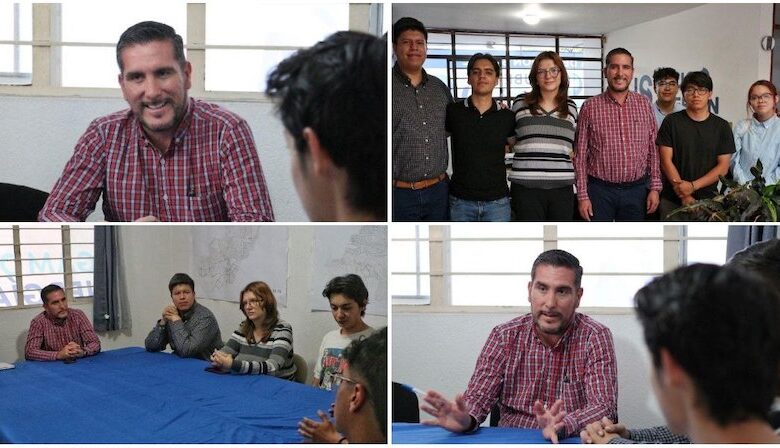 Hugo Servín atiende a estudiantes de Derecho