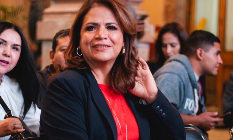 Fabiola Alanís, Morena