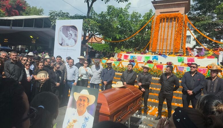 Carlos Manzo, funeral