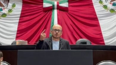 José Manuel Hinojosa en tribuna de la Cámara de Diputados