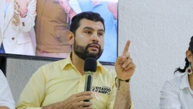 Octavio Ocampo en rueda de prensa