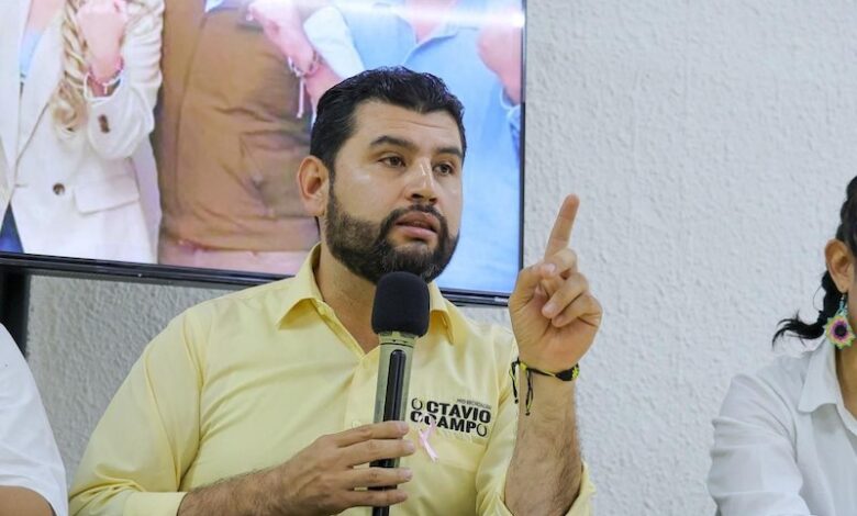Octavio Ocampo en rueda de prensa
