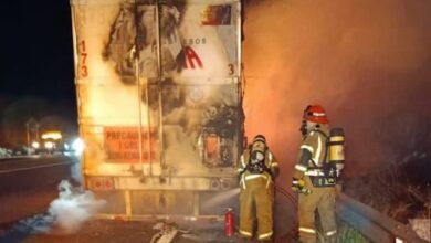 Se incendia camión