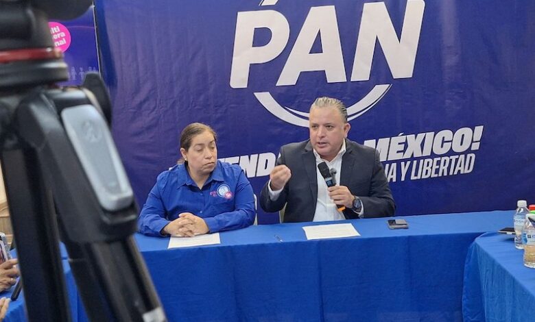 Carlos Quintana en rueda de prensa