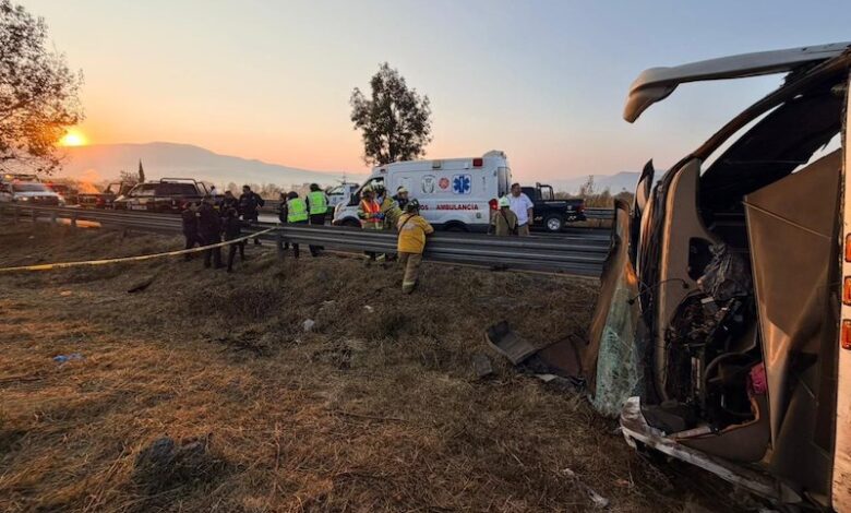 CRUM en volcadura de autobús
