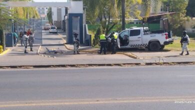 Camioneta de la Guardia Nacional accidentada