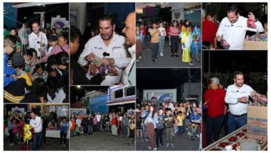 Hugo Servín en las posadas navideñas