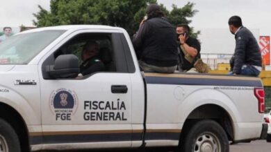 Camioneta de la FGE de Michoacán