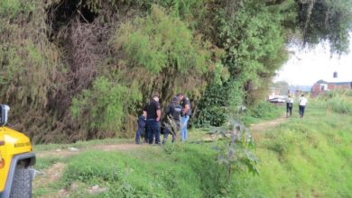 Policías y rescatistas