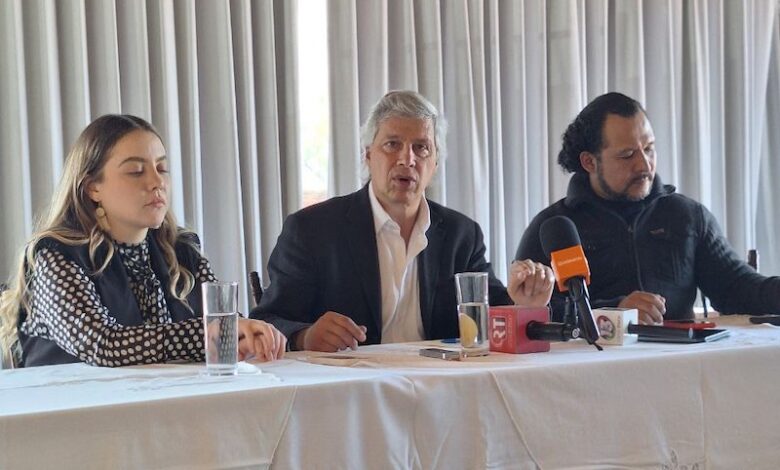 Claudio X. González en rueda de prensa