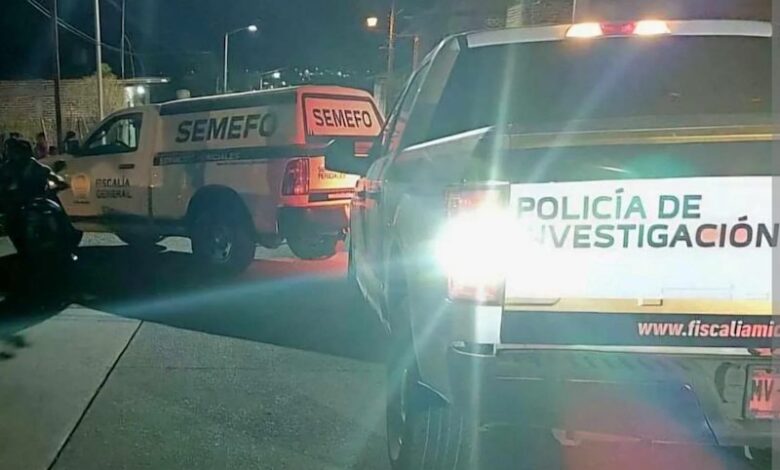 Camioneta del Semefo